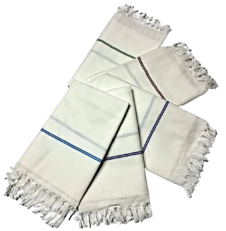 white plain towel